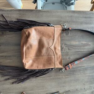 Bohemian Leather Fringe Shoulder Bag - Tan